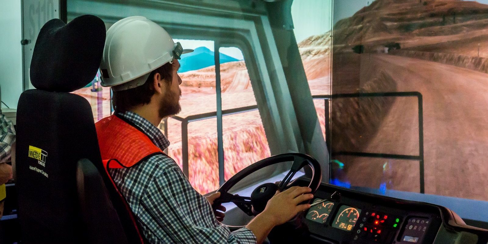 Haul Track simulator