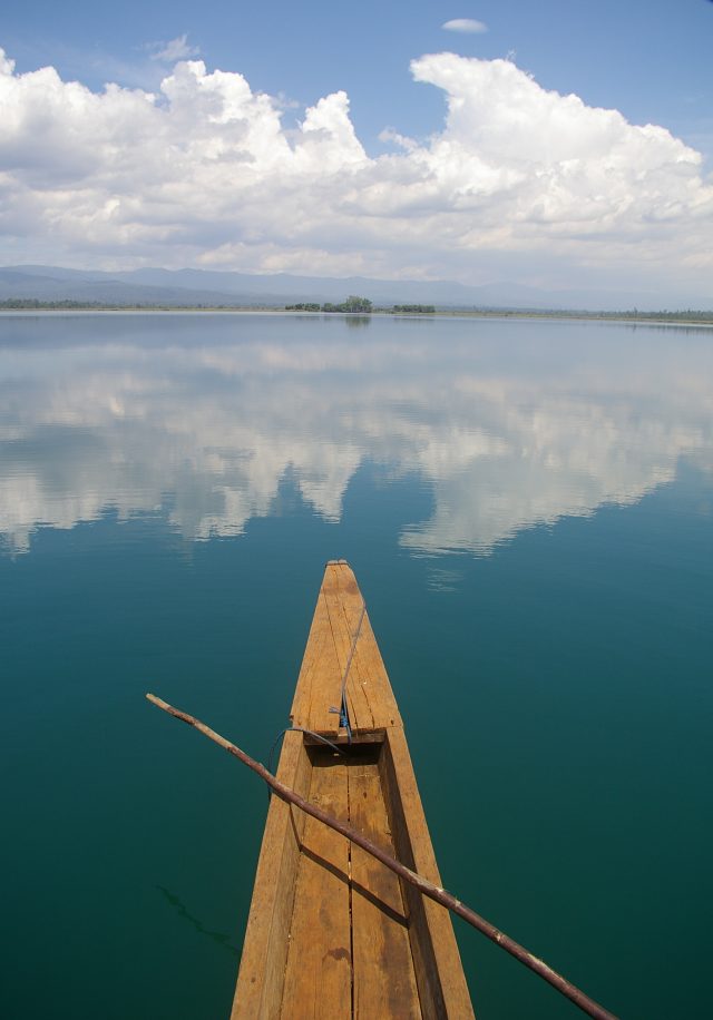 Boat bow on Lake Mahalona_cropped